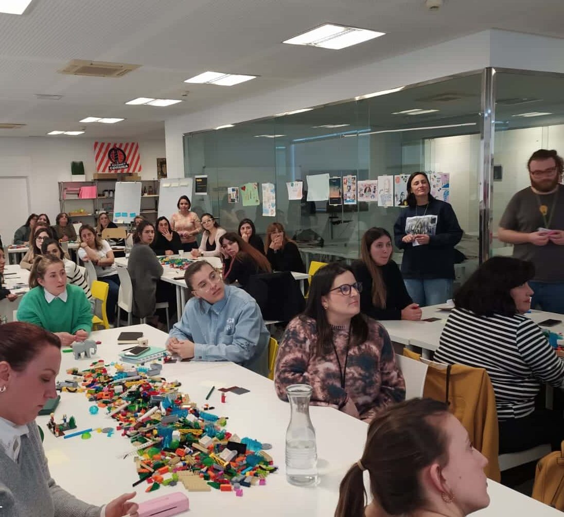 Programa formativo especialista en diseño de talleres con la metodología LEGO® SERIOUS PLAY® 1 LEGO1 e1757951211720